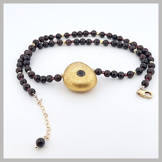 SAFĪRS DIMANTI GRANĀTS